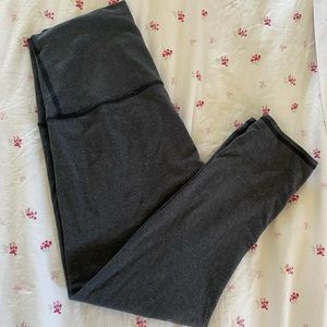 Lululemon high waisted cotton crops
